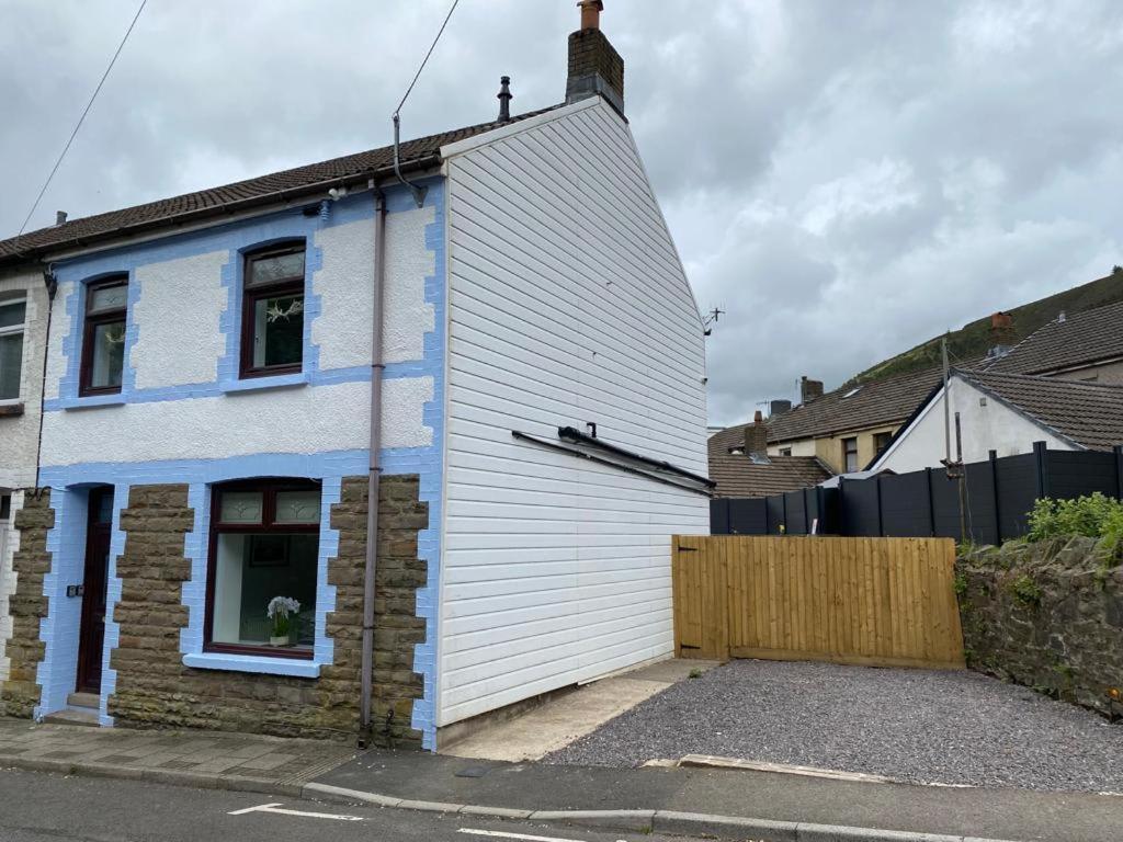 Rhondda Tunnel Cottage By Staystaycations Treorky Extérieur photo